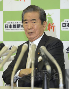石原慎太郎輕微腦梗住院后復出否認將辭職