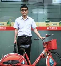 許益建(浙江工商大學(xué)，經(jīng)濟學(xué)專業(yè))