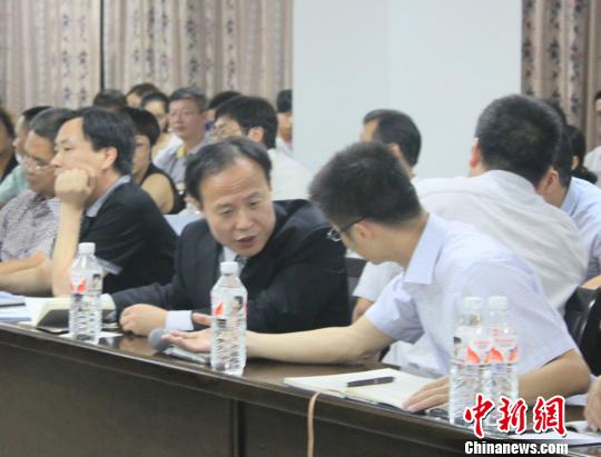 韓亞代表面對失事原因賠償等多問題一問三不知