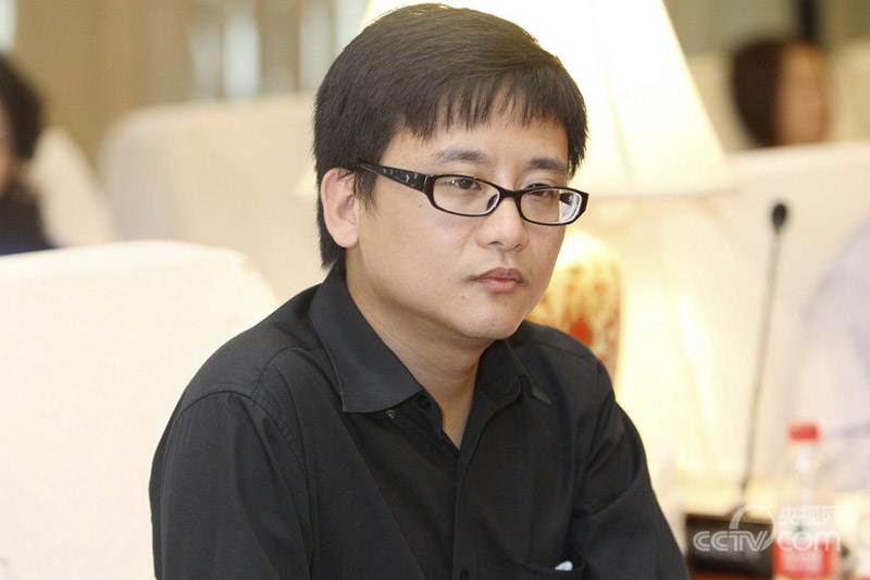 網(wǎng)絡(luò)名人社會(huì)責(zé)任論壇在北京召開。圖為參會(huì)嘉賓周小平。