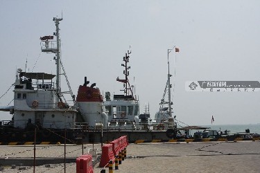 北海鐵山港打造億噸大港 多個碼頭年內(nèi)將動工建設