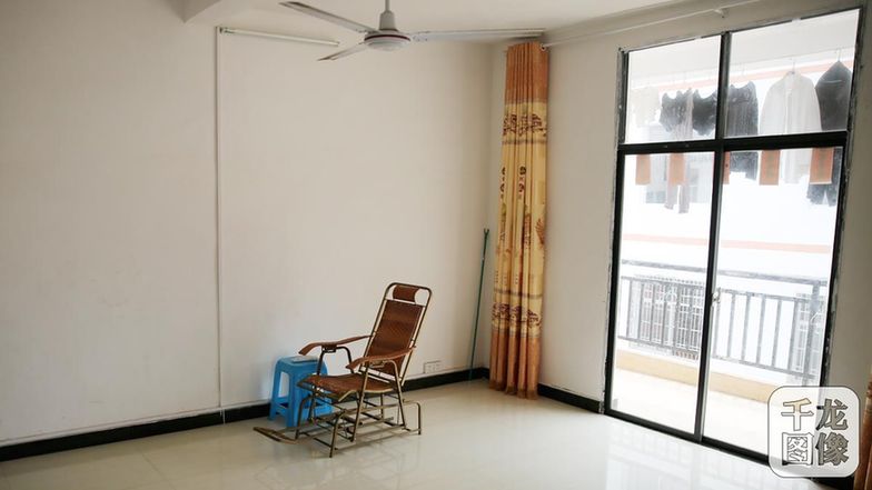 6住上這樣寬敞的房子,陳佛生感覺非常知足