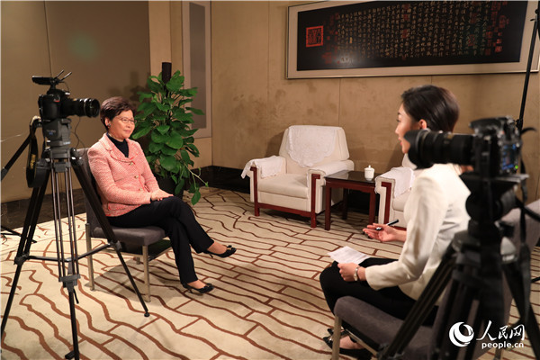 香港特別行政區(qū)行政長(zhǎng)官林鄭月娥在北京接受人民網(wǎng)專訪。人民網(wǎng)記者 賈文婷攝