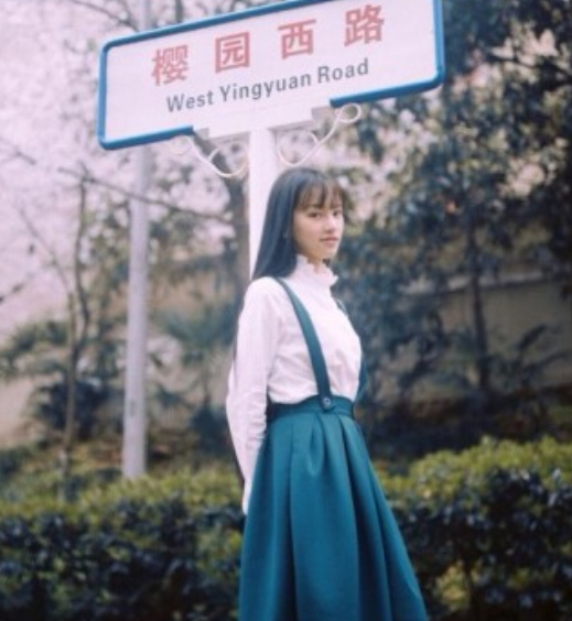 雪糕校花網(wǎng)絡(luò)走紅 盤點意外走紅的高校美女（組圖）