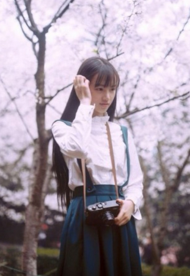 雪糕?；ňW(wǎng)絡(luò)走紅 盤點意外走紅的高校美女（組圖）