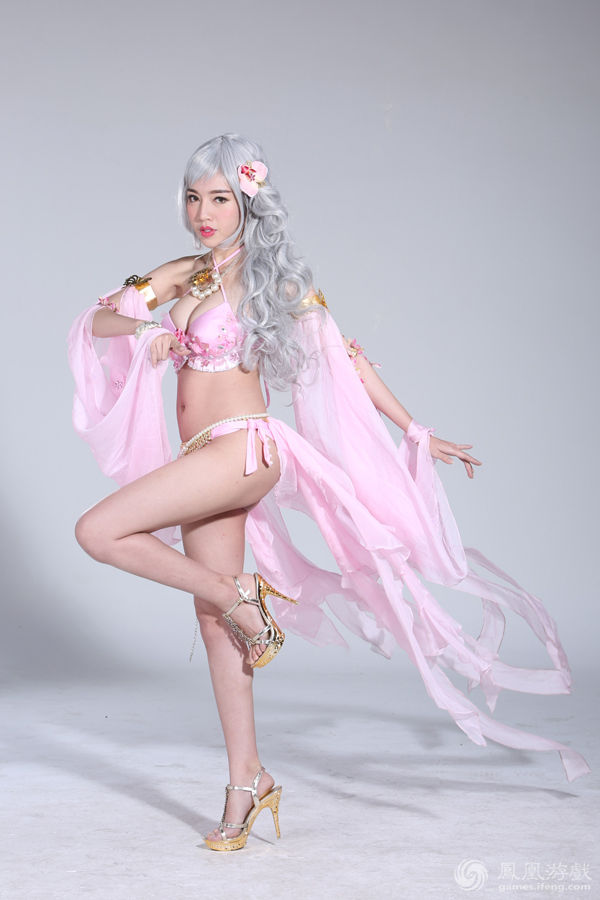 越南妞阮金紅：16歲走紅 在中國(guó)實(shí)現(xiàn)游戲夢(mèng)