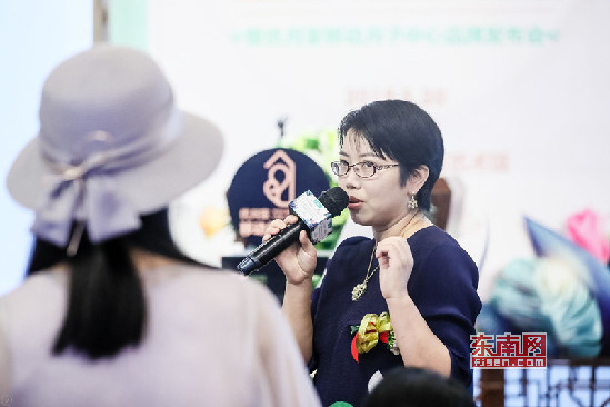孕媽現(xiàn)場咨詢，專家答疑解惑.jpg